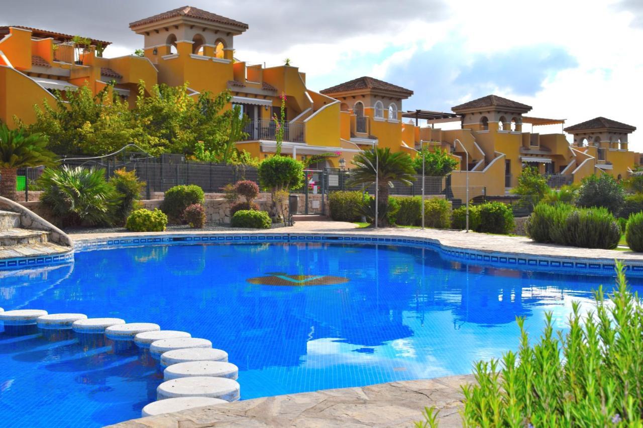 Apartamento Con Hermoso Jardin Y Ac Isla Plana Exteriör bild