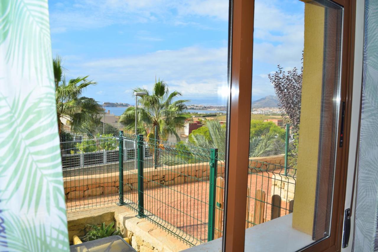 Apartamento Con Hermoso Jardin Y Ac Isla Plana Exteriör bild