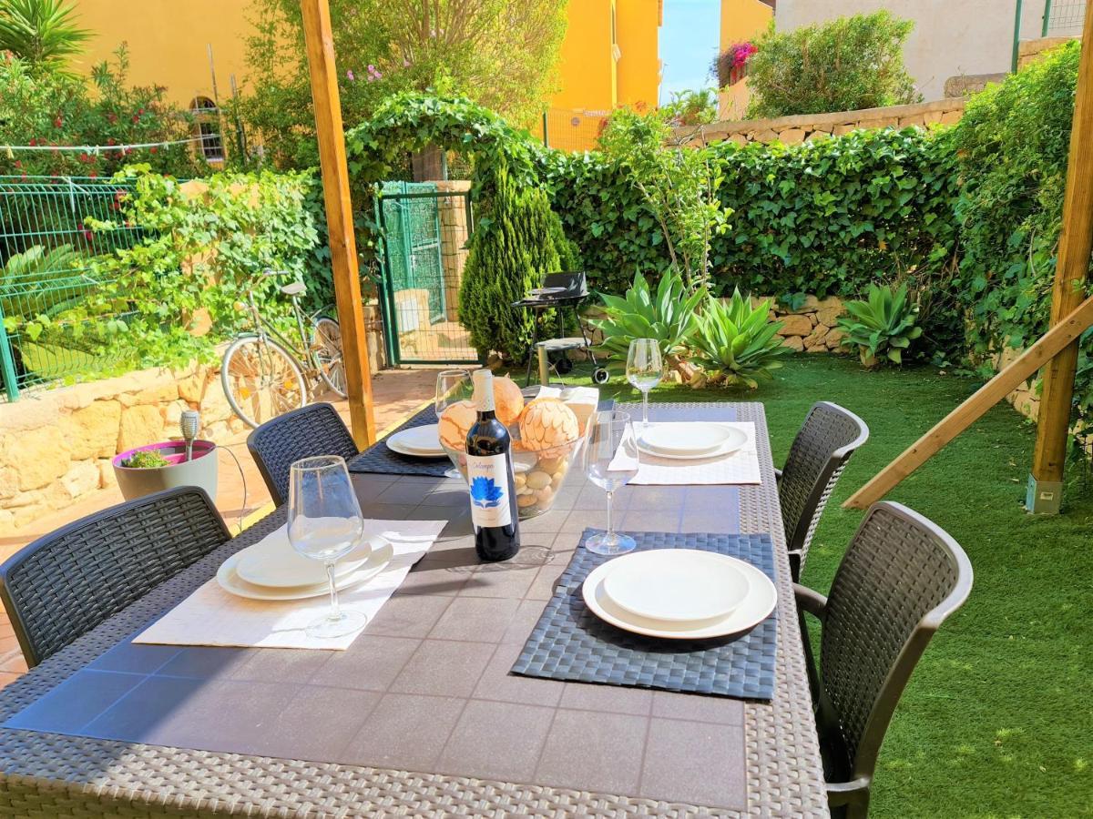 Apartamento Con Hermoso Jardin Y Ac Isla Plana Exteriör bild