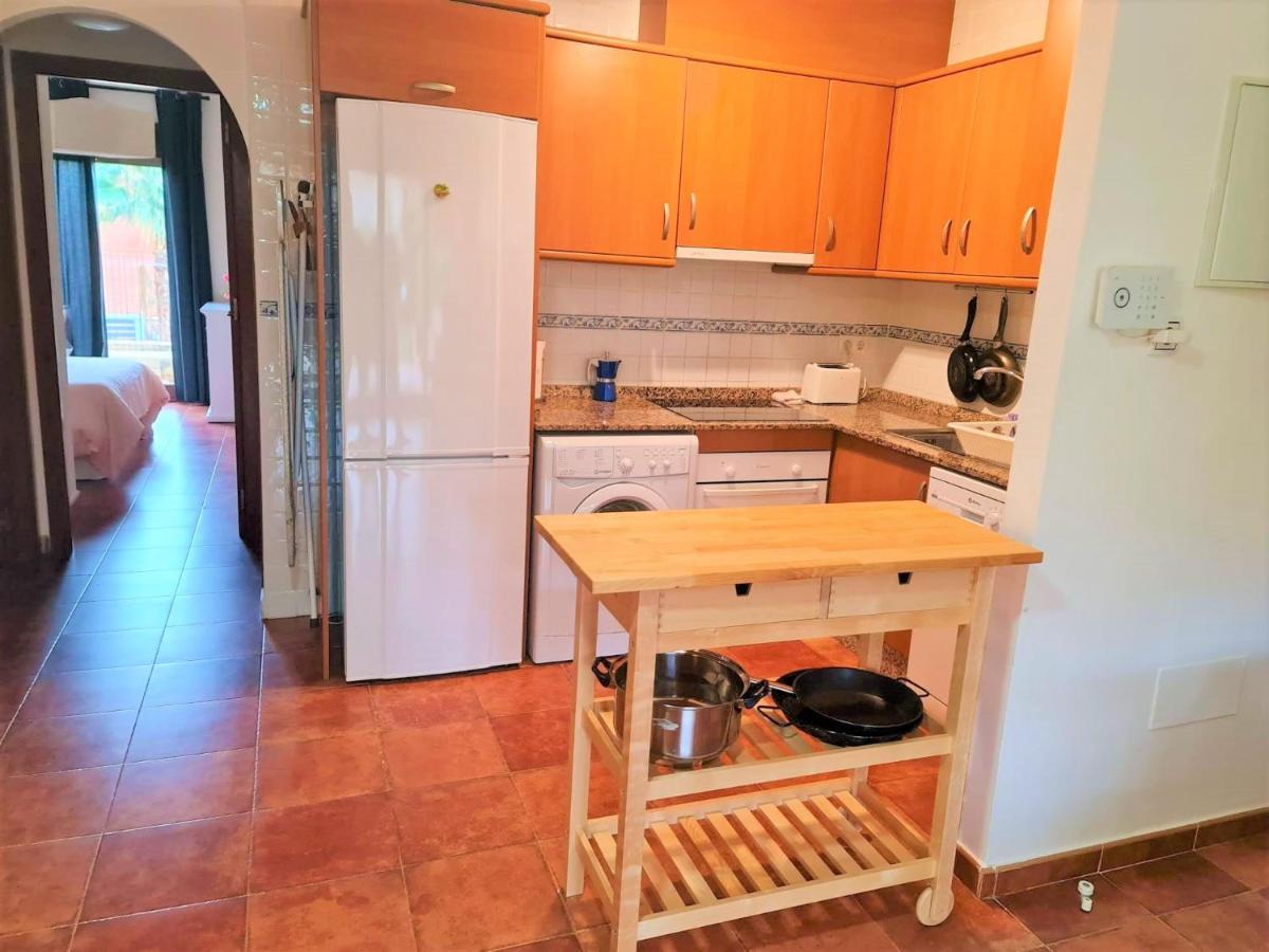 Apartamento Con Hermoso Jardin Y Ac Isla Plana Exteriör bild