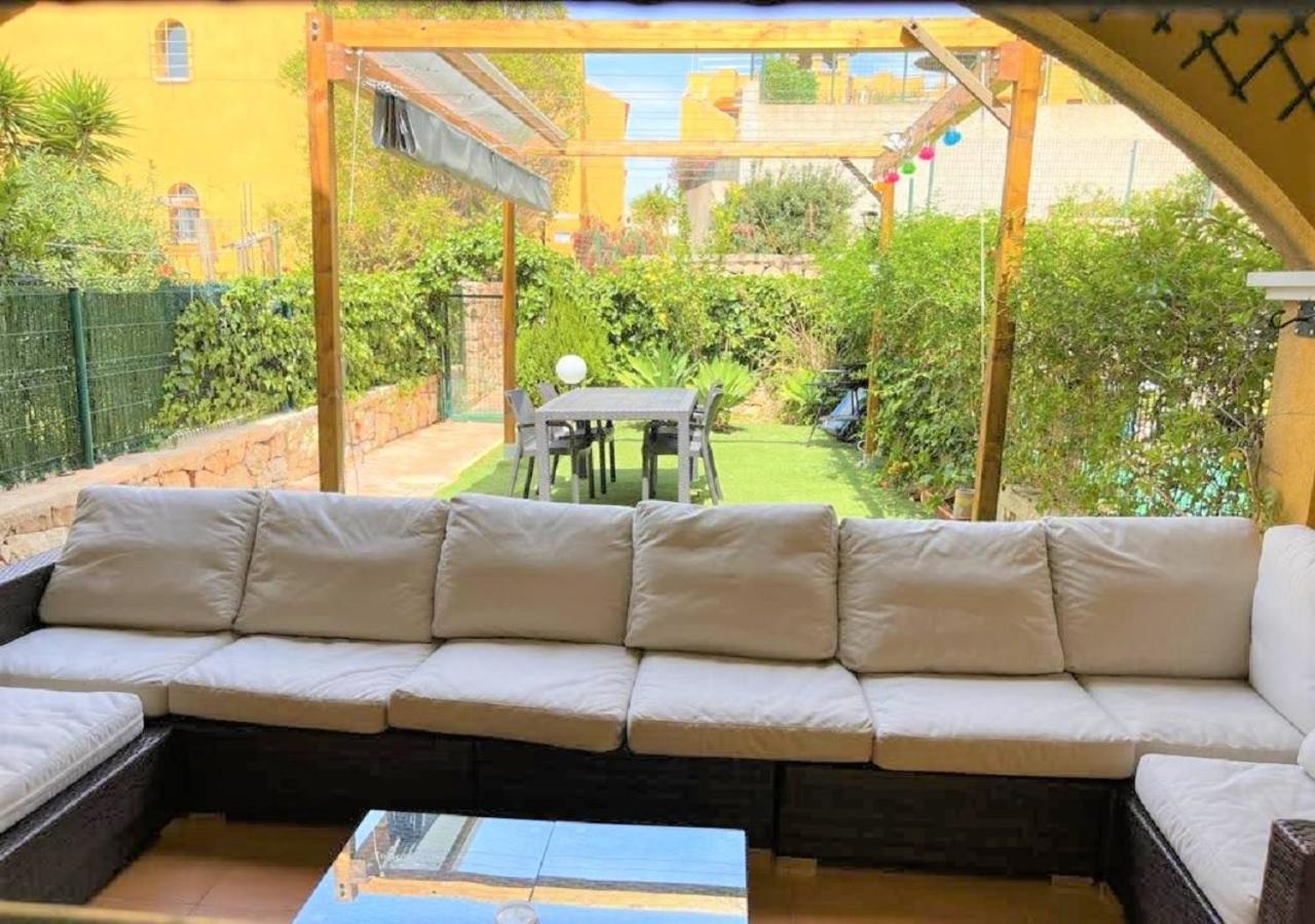 Apartamento Con Hermoso Jardin Y Ac Isla Plana Exteriör bild