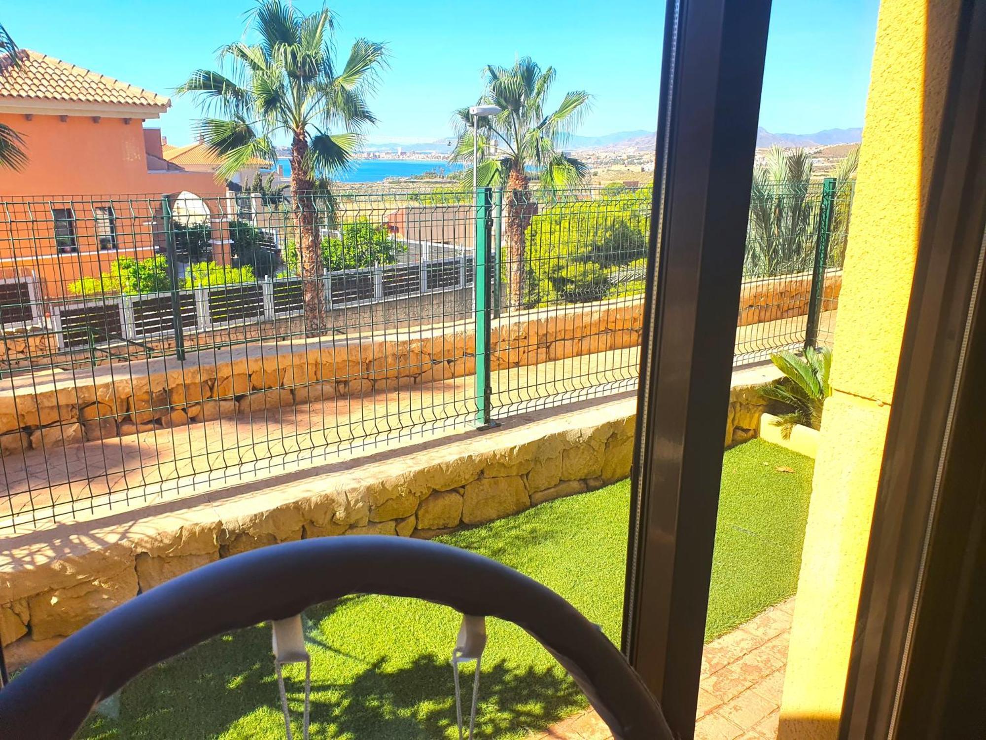 Apartamento Con Hermoso Jardin Y Ac Isla Plana Exteriör bild