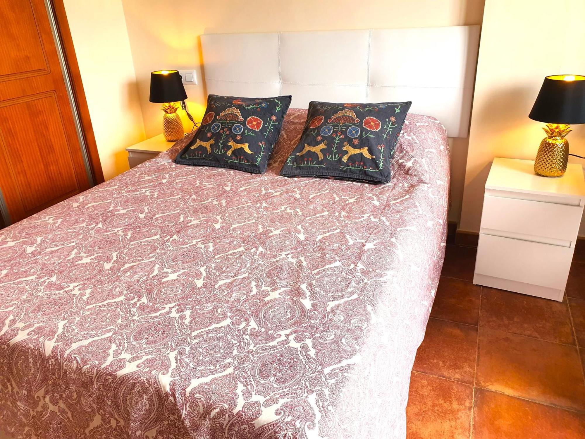 Apartamento Con Hermoso Jardin Y Ac Isla Plana Exteriör bild