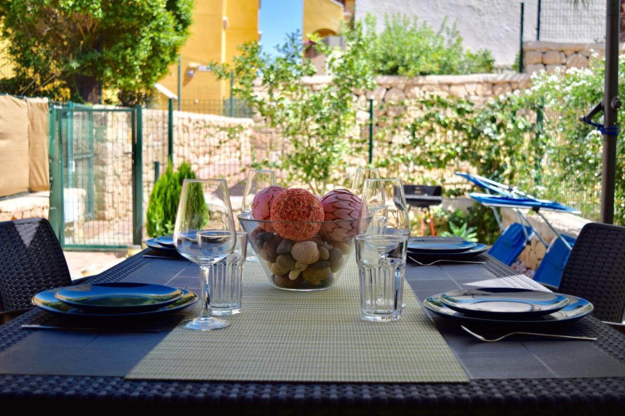 Apartamento Con Hermoso Jardin Y Ac Isla Plana Exteriör bild